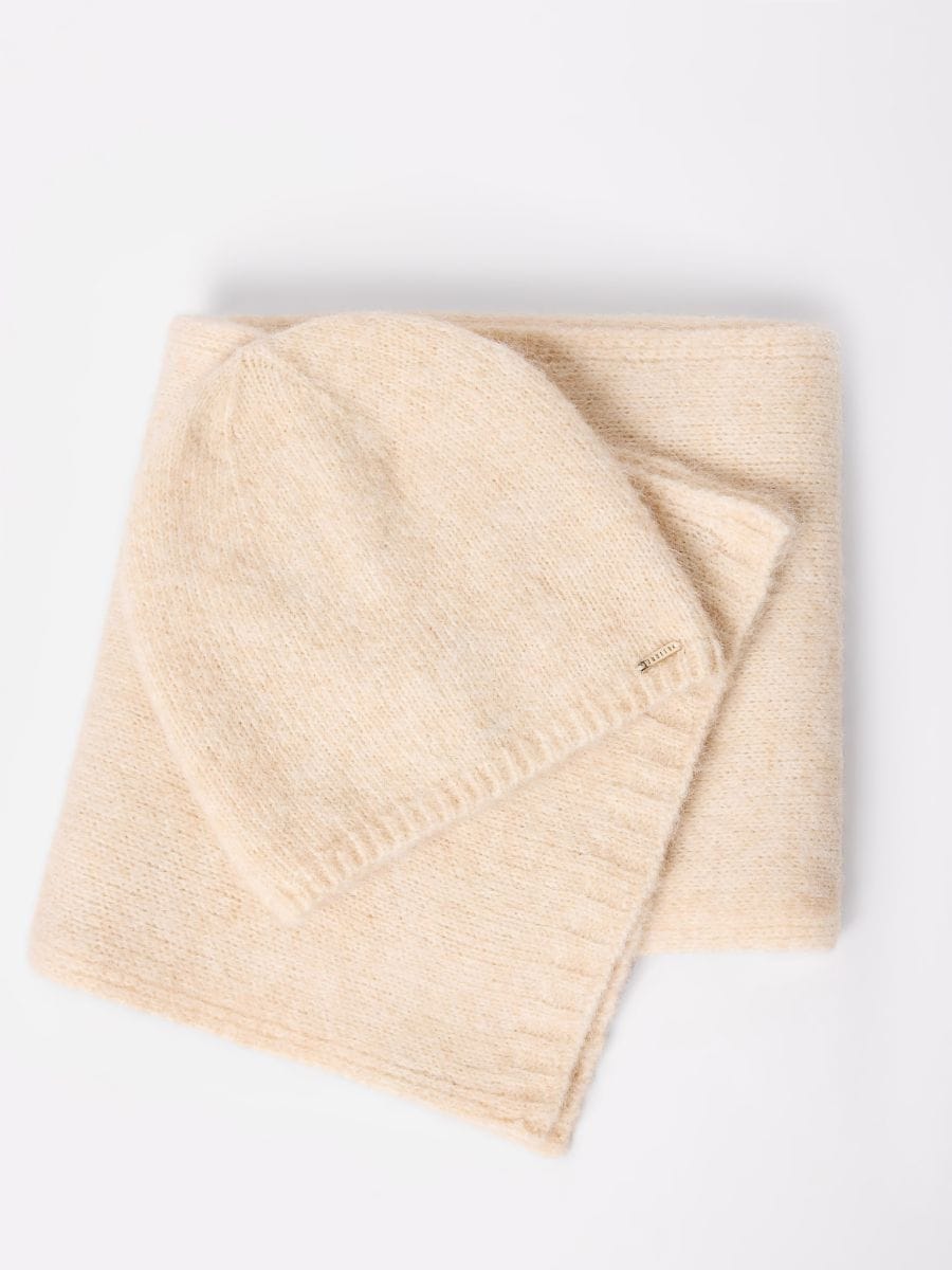 Szalik z wełną alpaki