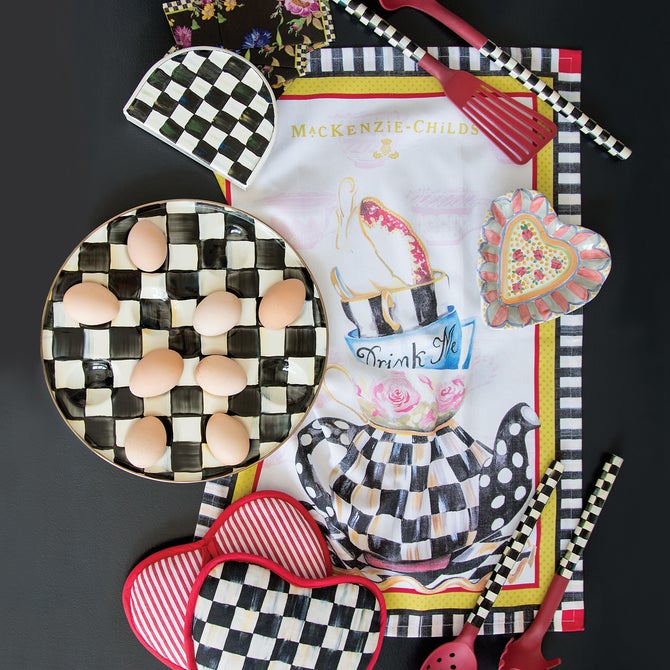 Courtly Check Egg Plate