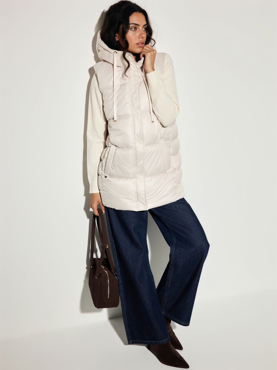 Pikowana kremowa kamizelka