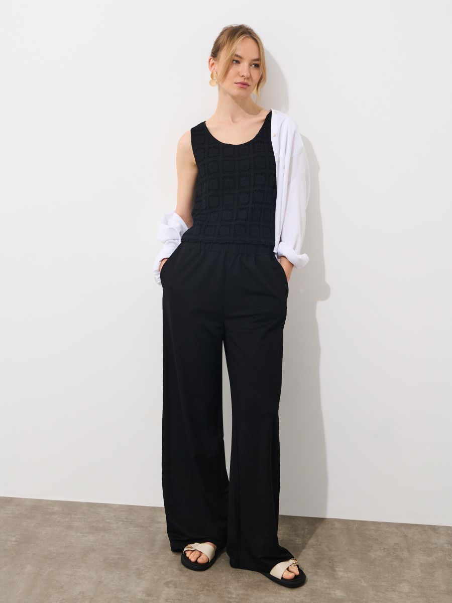 Ażurowy czarny top z bawełny