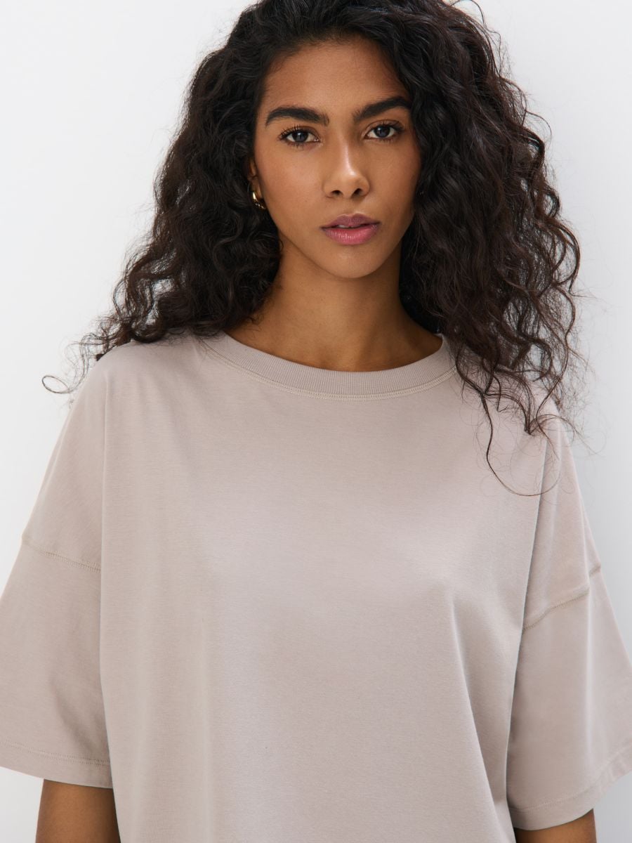 Bawełniany czarny t-shirt