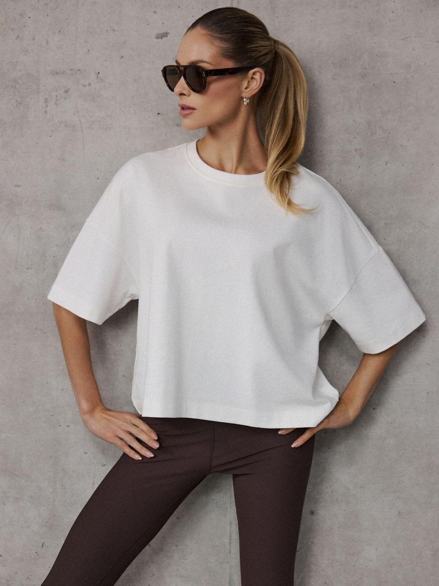 Błękitny t-shirt oversize