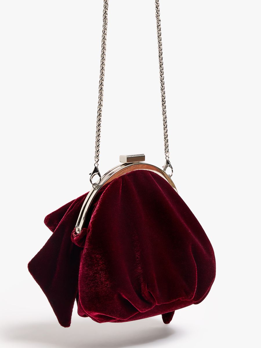 Welurowa torebka na łańcuszku