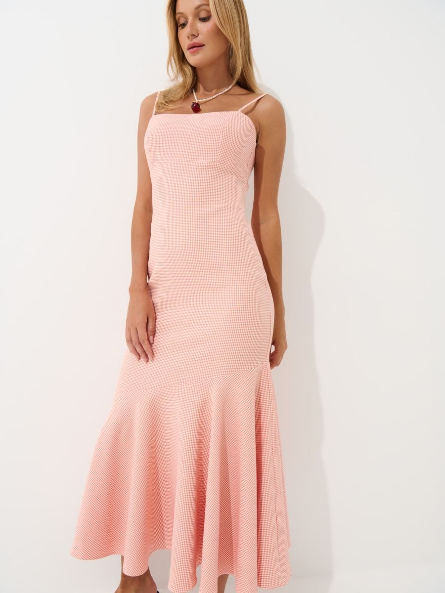 Sukienka midi w kratkę vichy