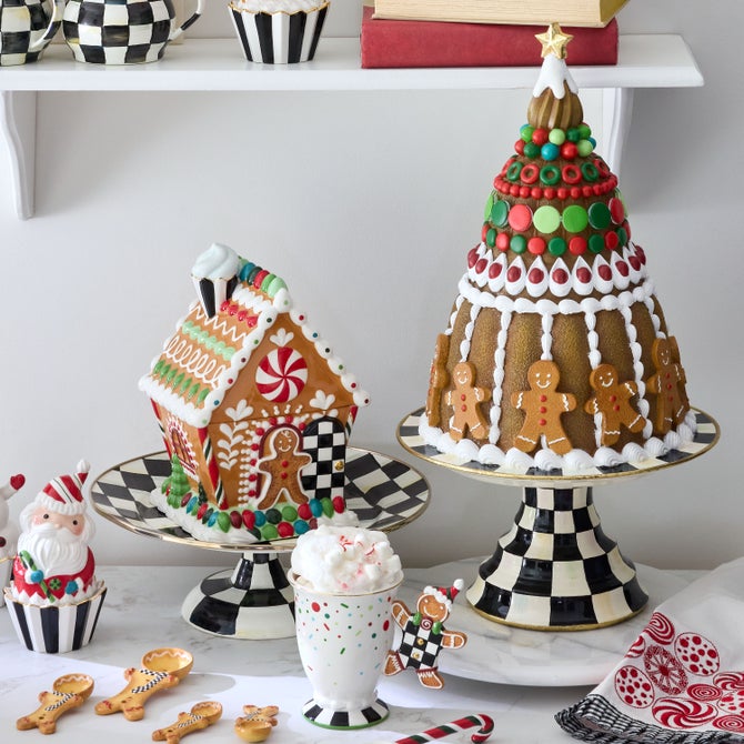 Bake Shop Gingerbread Cake Tower