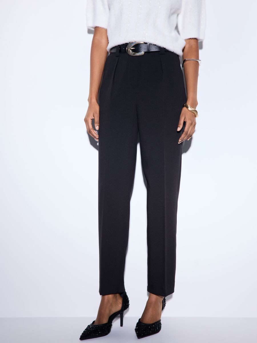 Spodnie z prostą nogawką