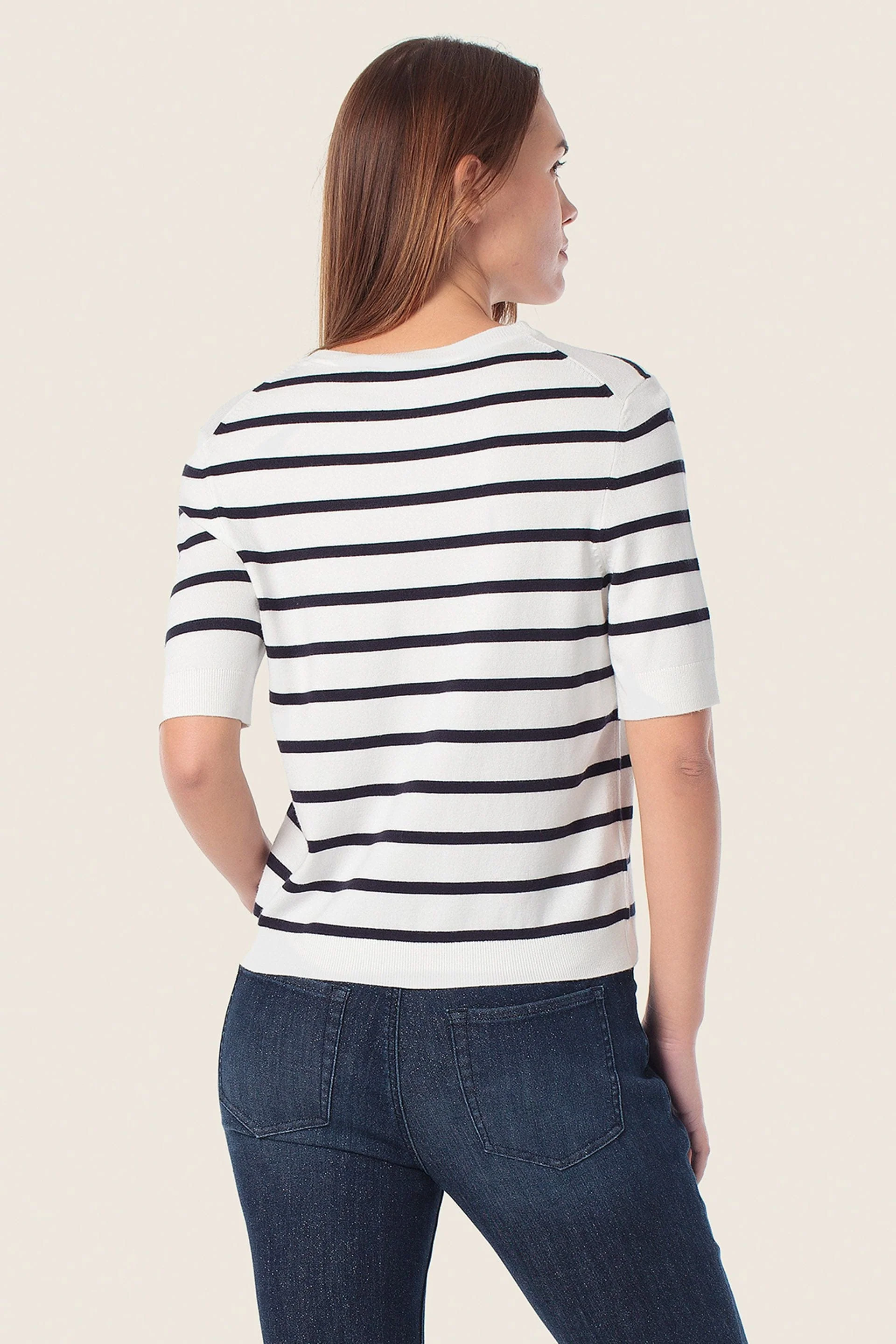 Pullover mit Streifen und Pailletten