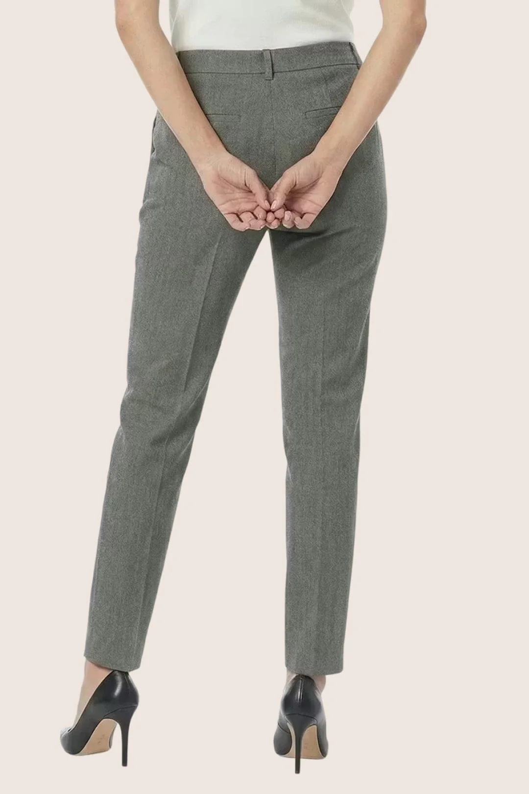 Klassische Stoffhose in eleganter Linie