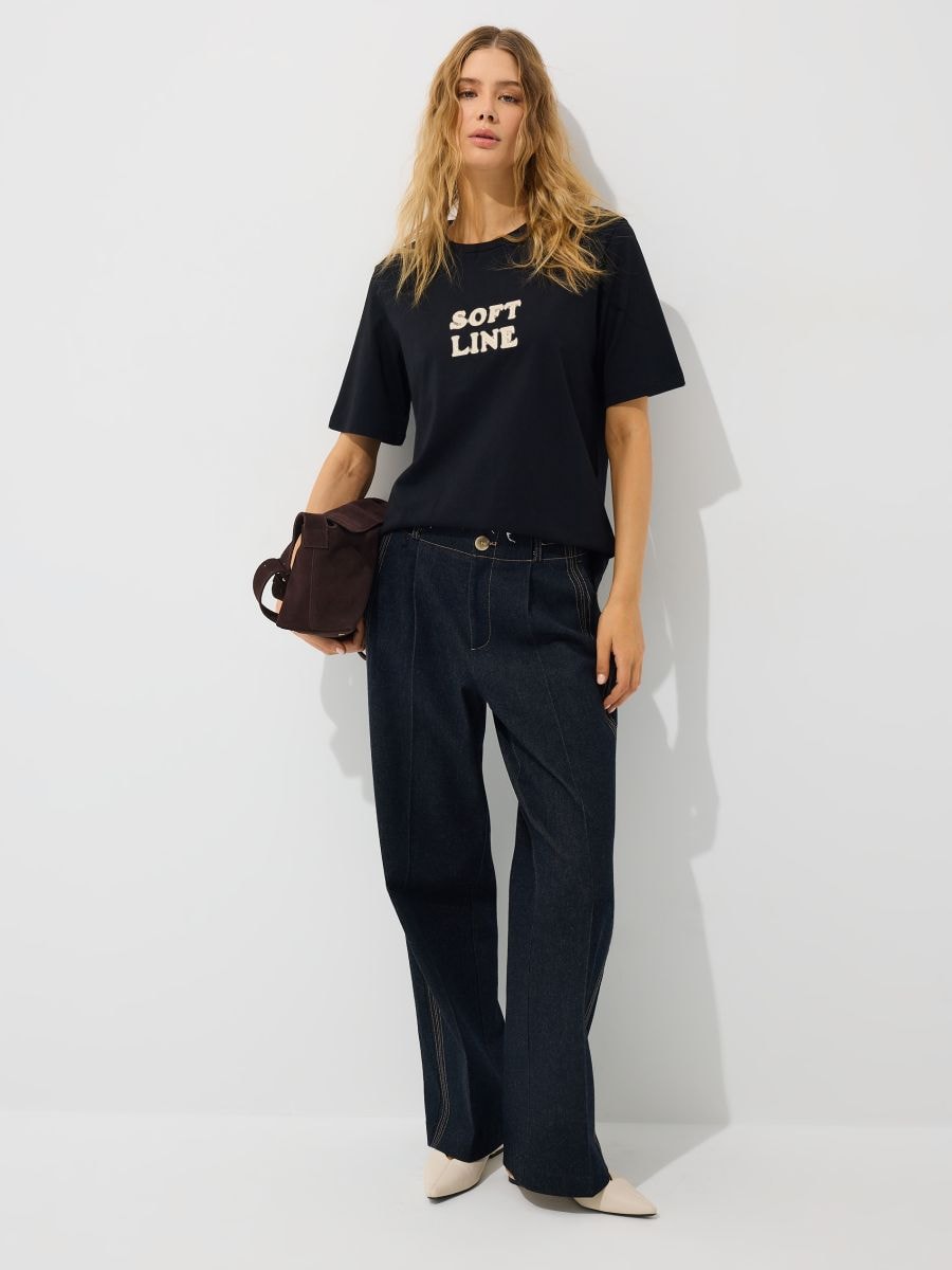 Bawełniany t-shirt z aplikacją