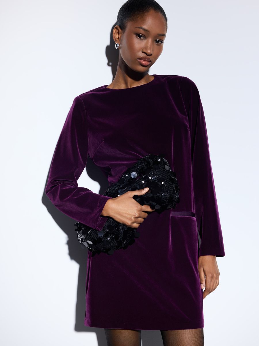 Welurowa sukienka mini