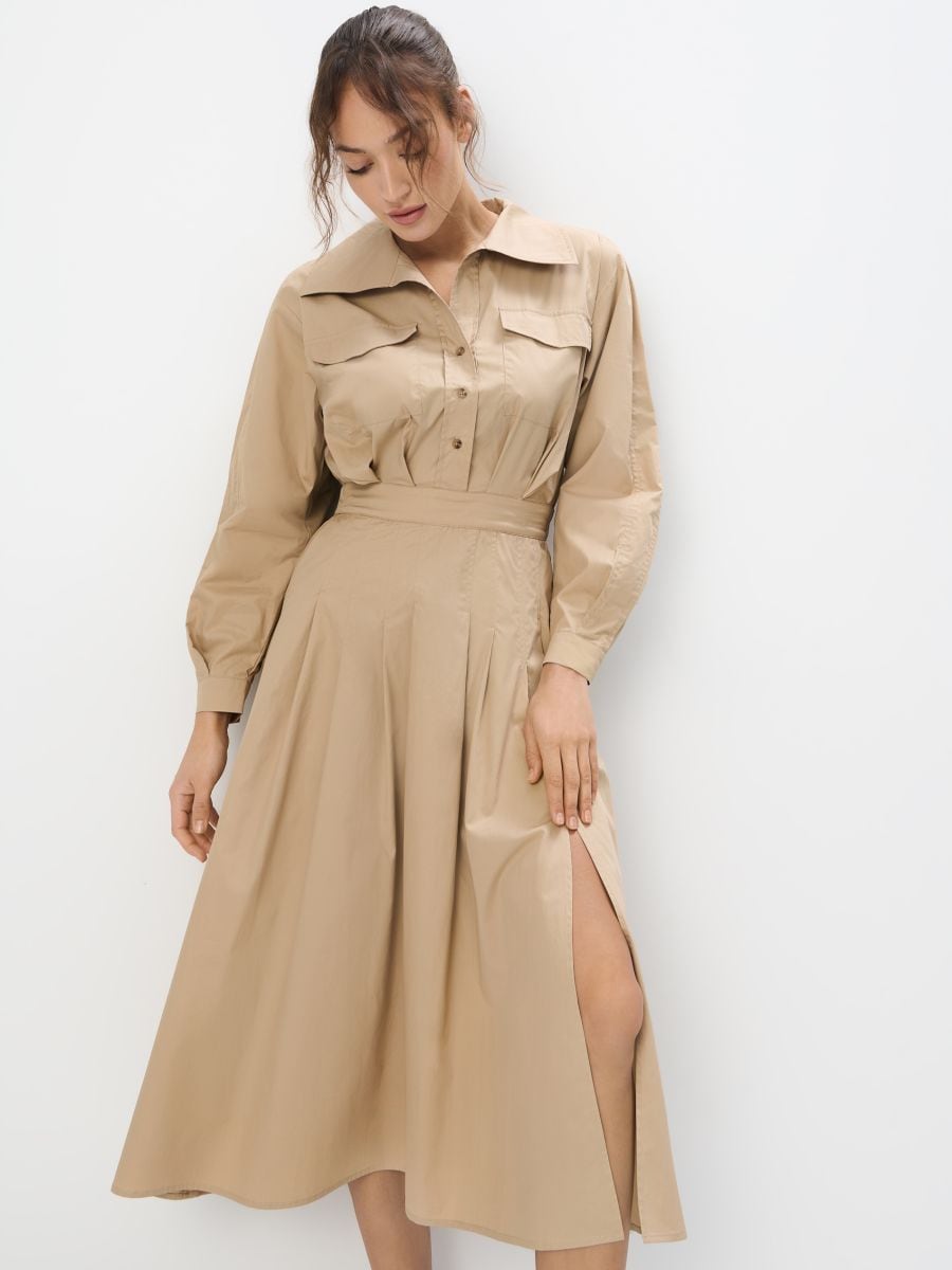 Koszulowa sukienka midi z bawełny