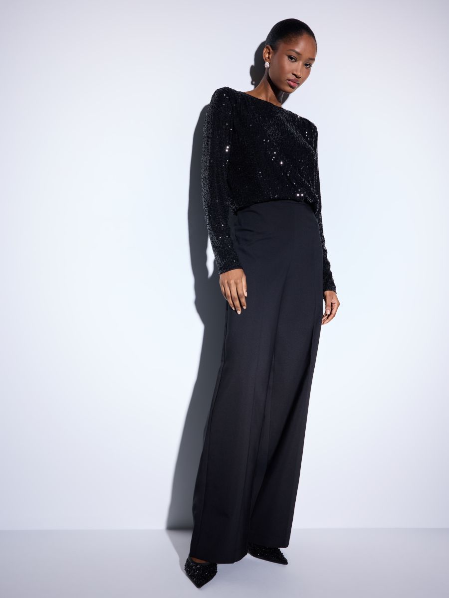 Czarna bluzka z cekinami