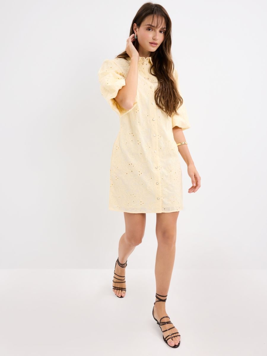 Koszulowa masełkowa sukienka mini