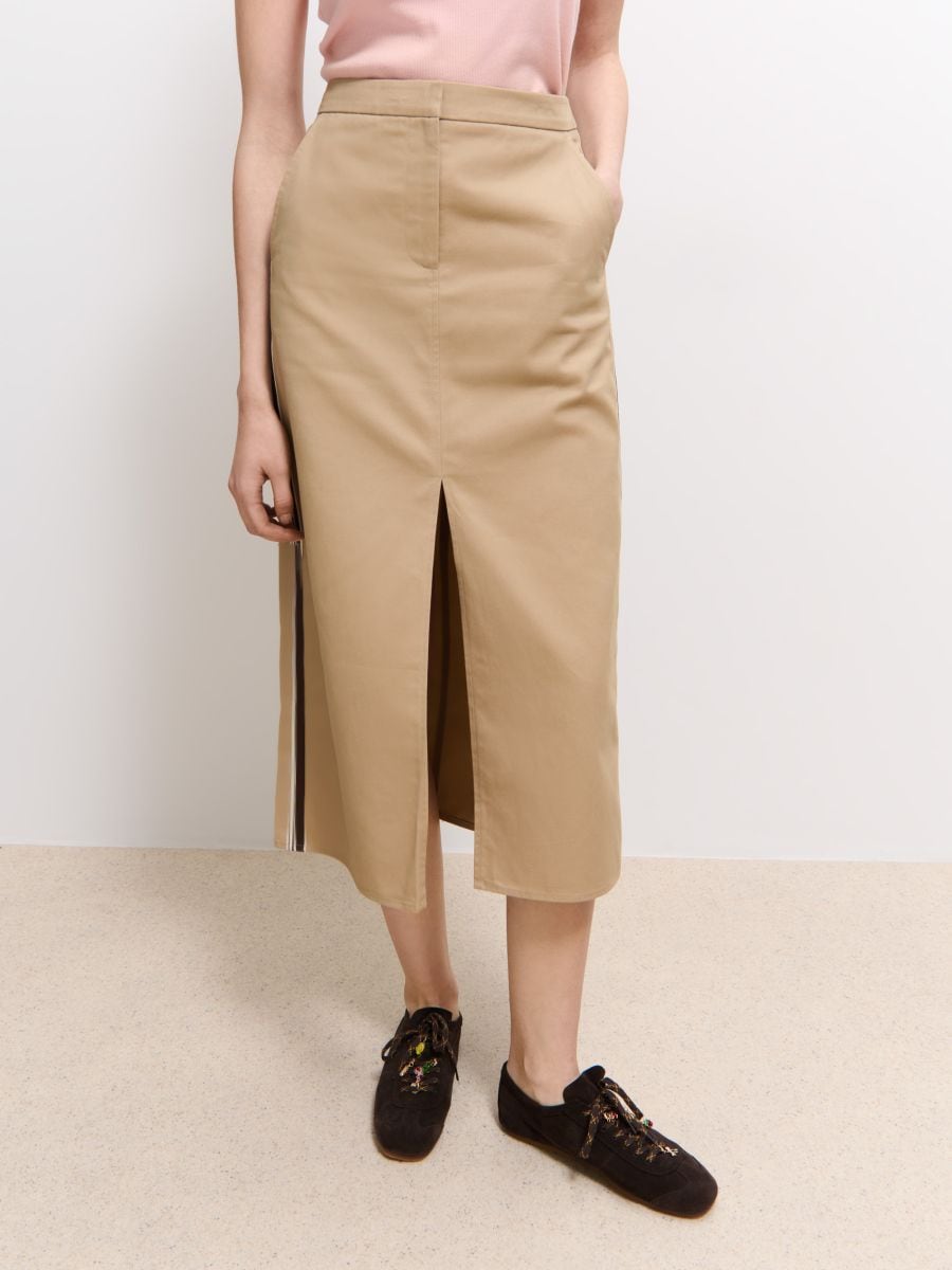 Bawełniana beżowa spódnica midi