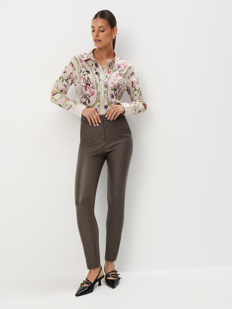 Czarne spodnie skinny