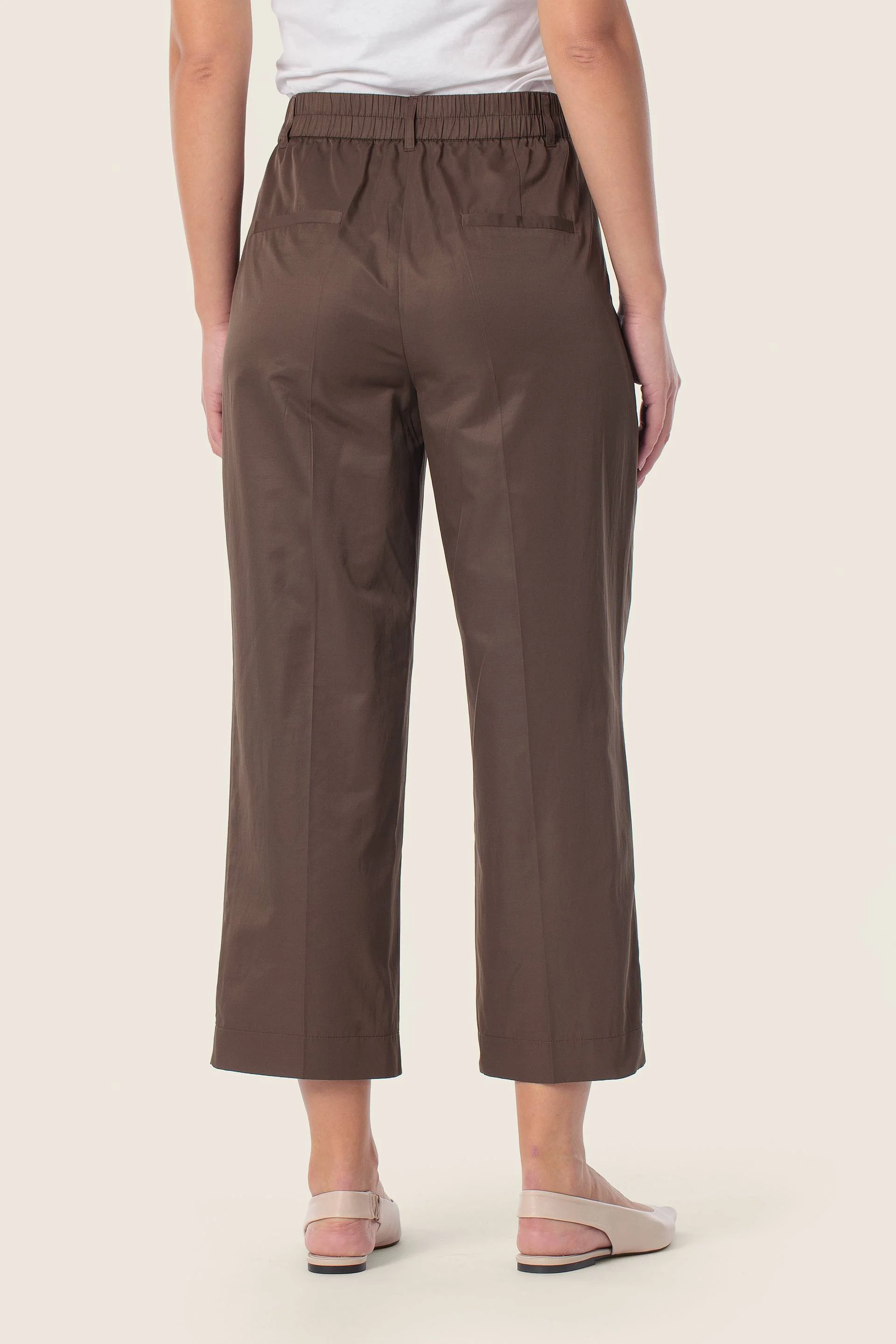 Chino-Hose mit geradem Bein und Bundfalten