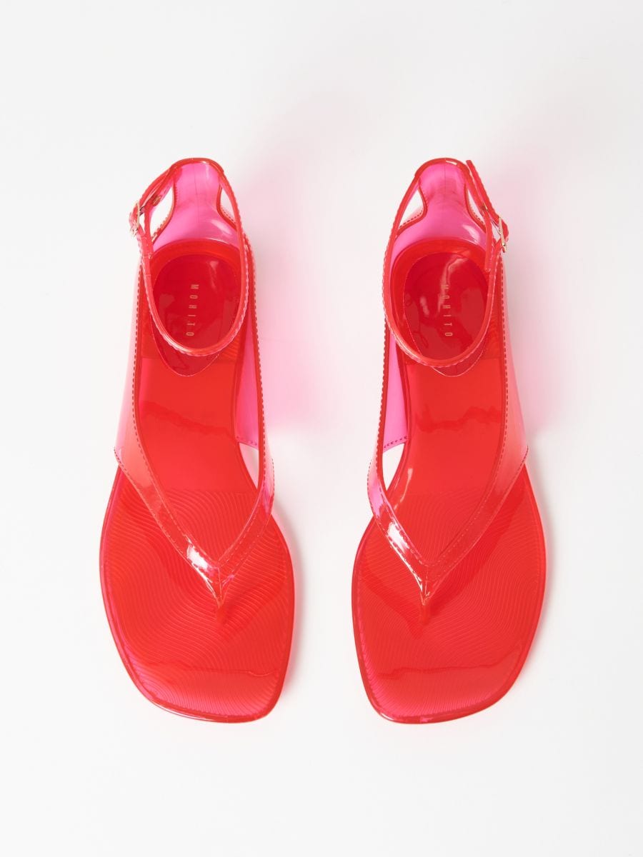 Gumowe różowe japonki