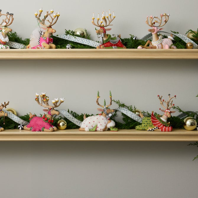 Patience Brewster Dash Away Sitting Blitzen Reindeer Figure