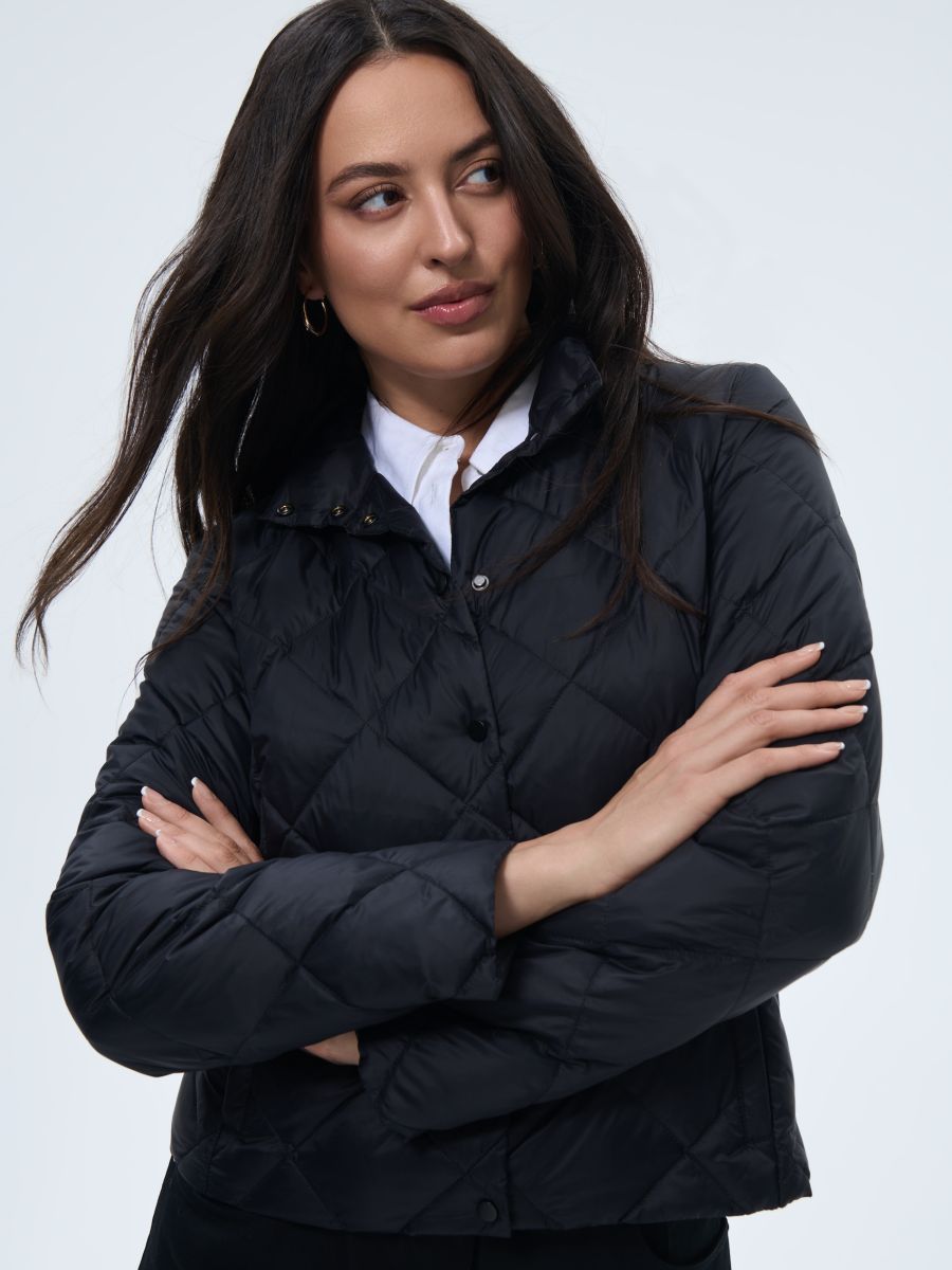 Pikowana kurtka z naturalnym puchem