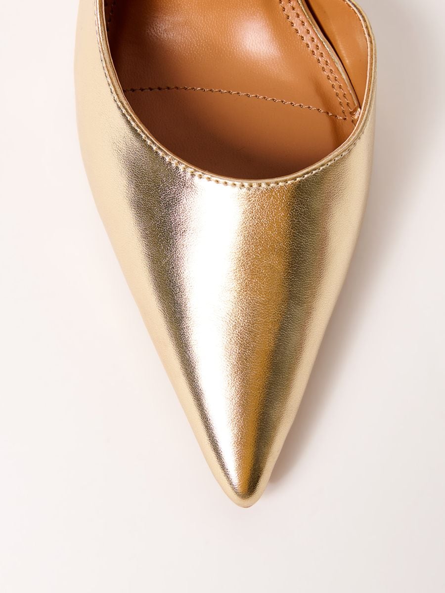 Czółenka na szpilce