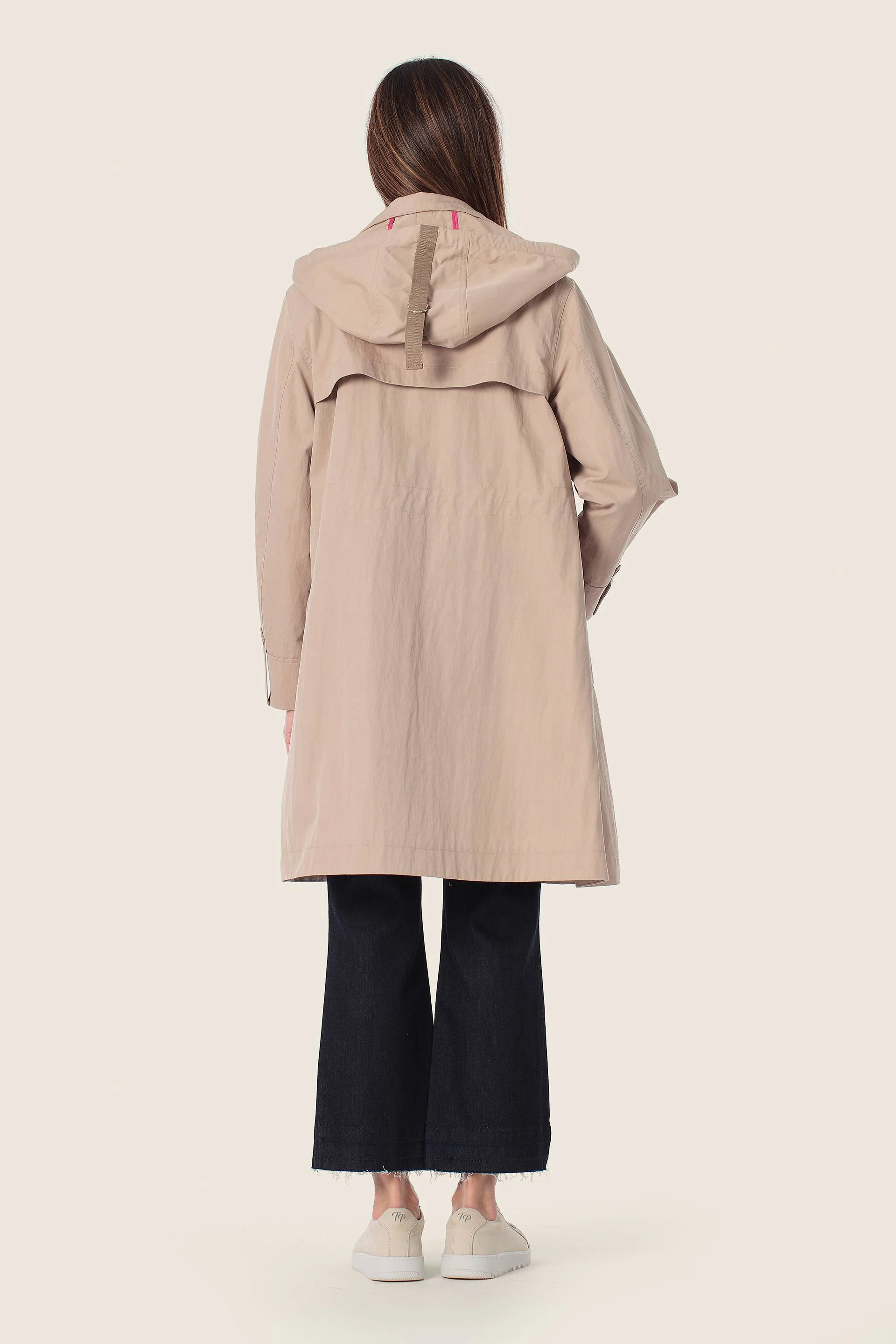 Trenchcoat mit abnehmbarer Kapuze