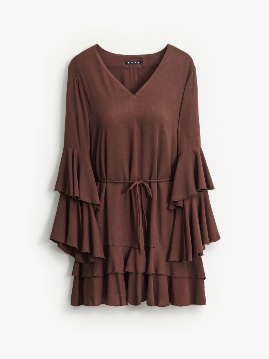 Brązowa sukienka mini w stylu boho