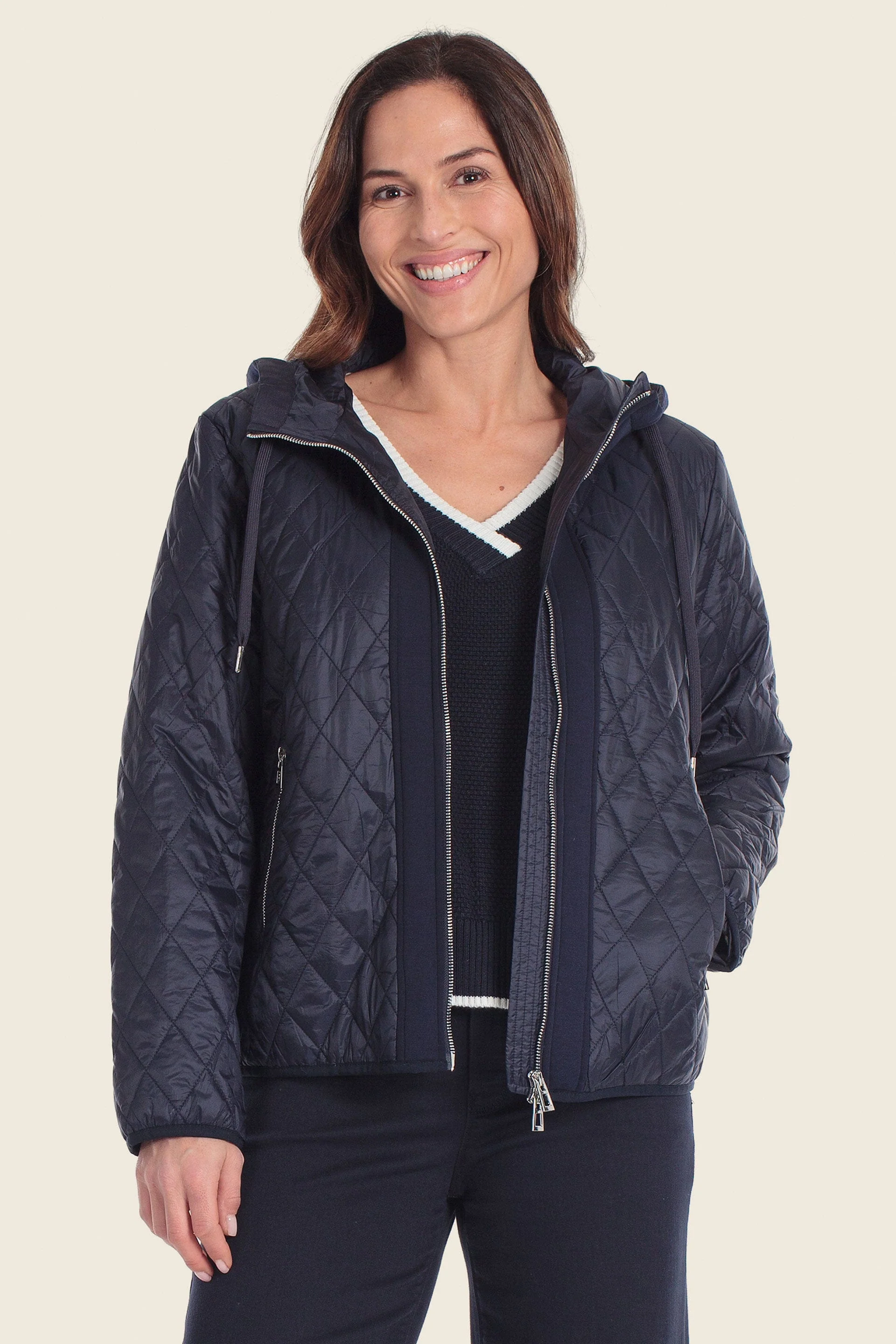 Steppjacke mit Quiltmuster & Kapuze