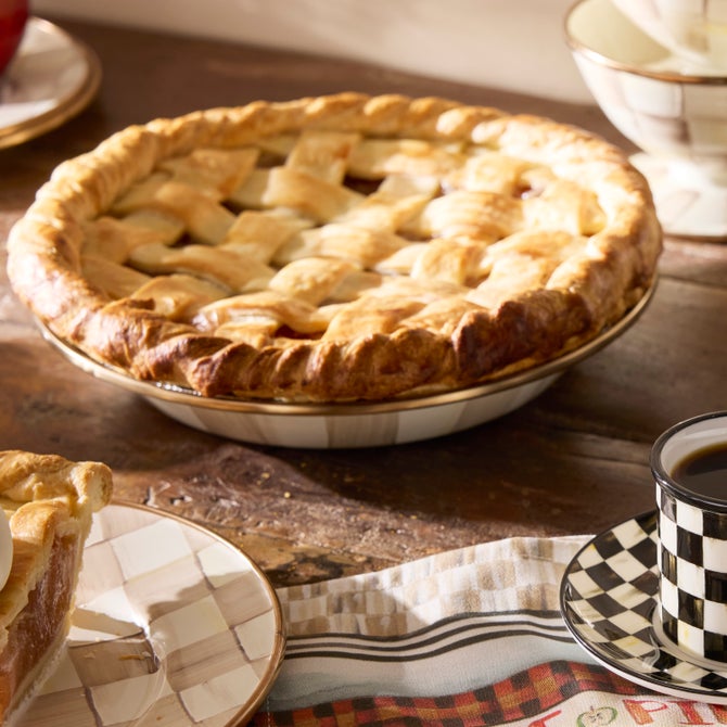 Mocha Check Pie Plate