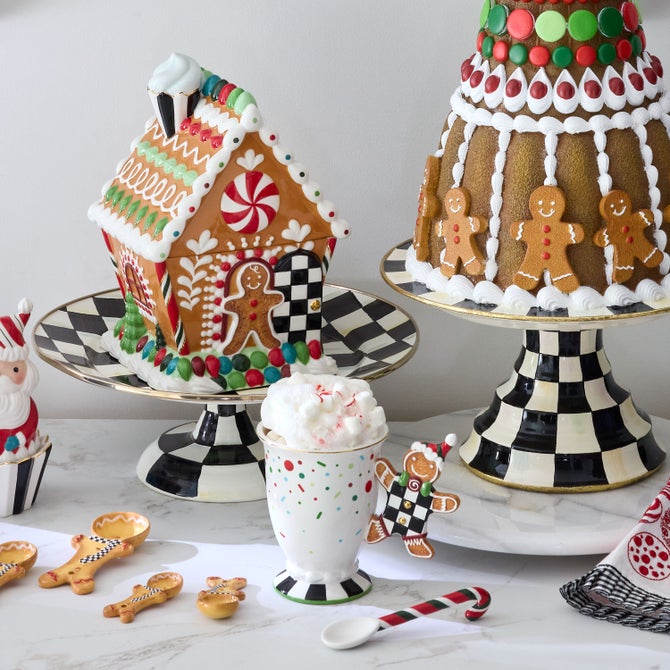 Bake Shop Gingerbread Handle Mug with Spoon