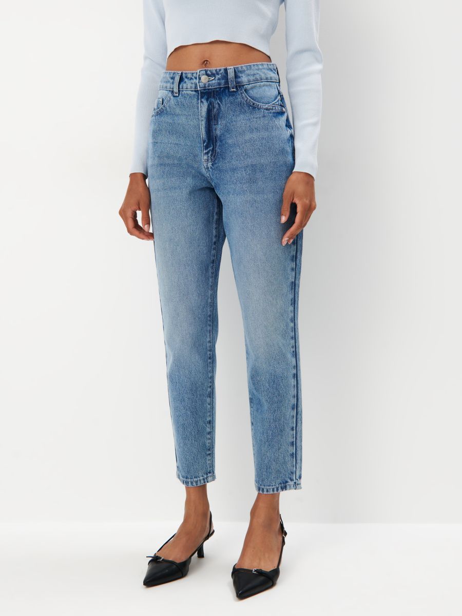 Jeansy mom fit