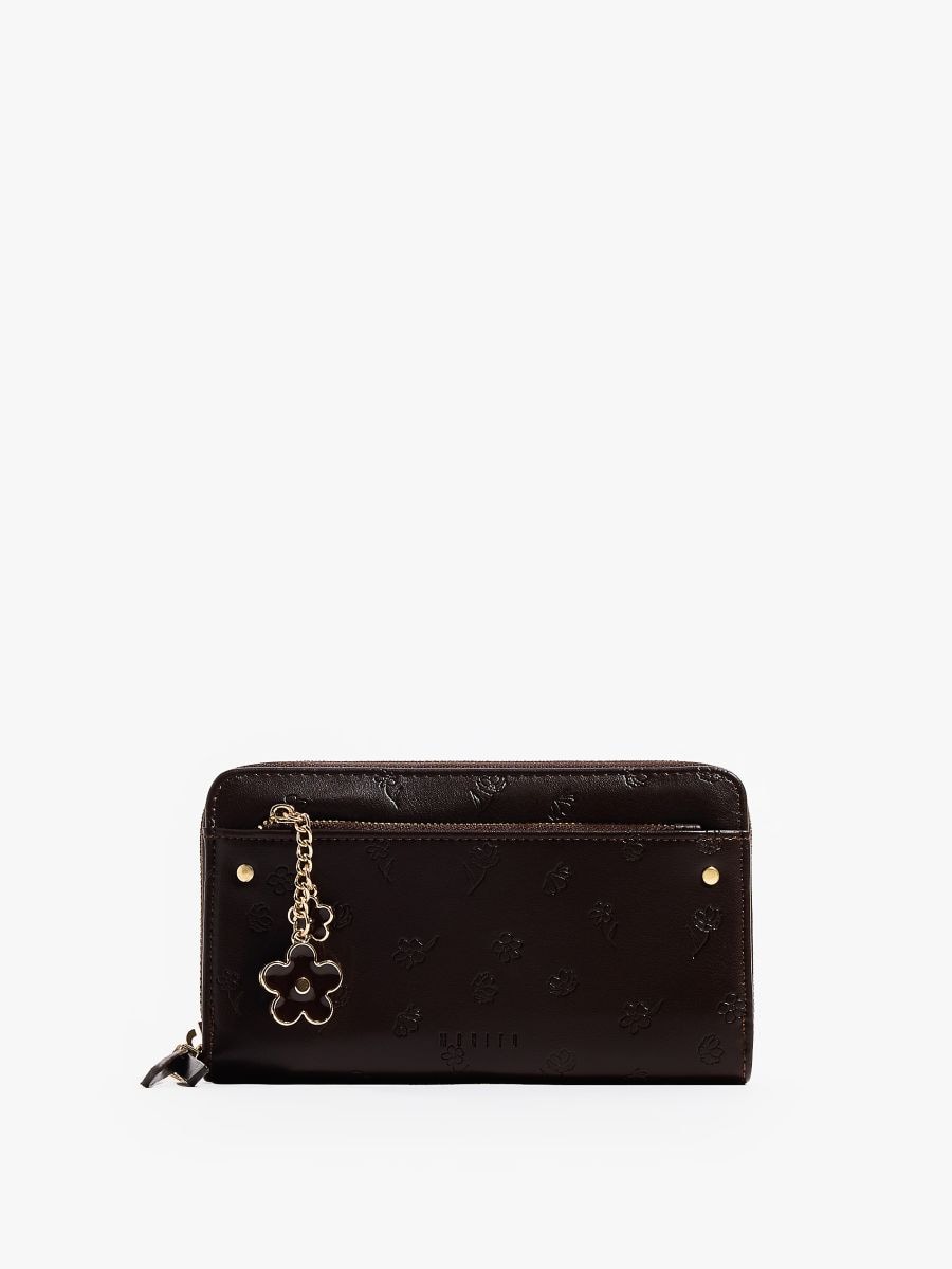 Duży portfel z brelokiem