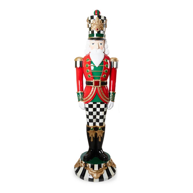 Classic Courtly Trophy Nutcracker