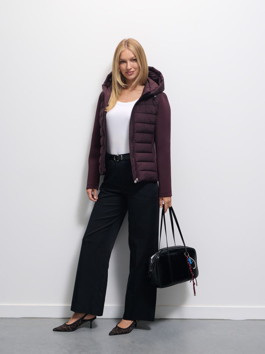 Pikowana burgundowa kurtka