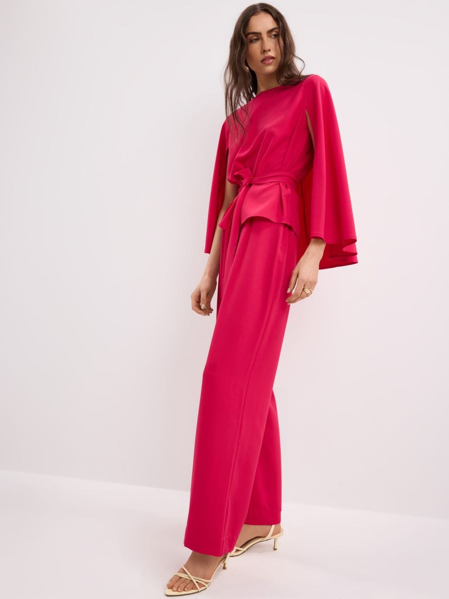 Różowe spodnie wide leg