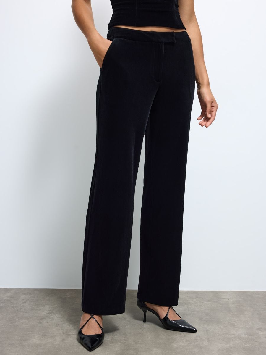 Welurowe czarne spodnie