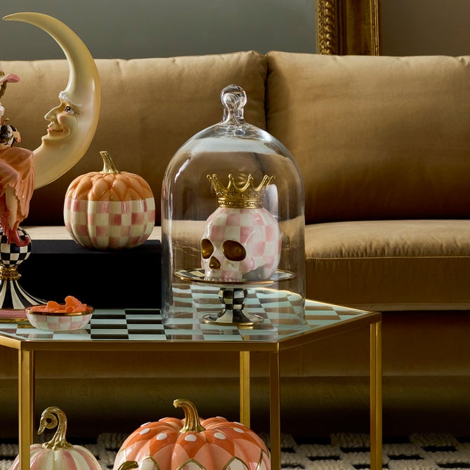 Rosy Check Crowned Skull