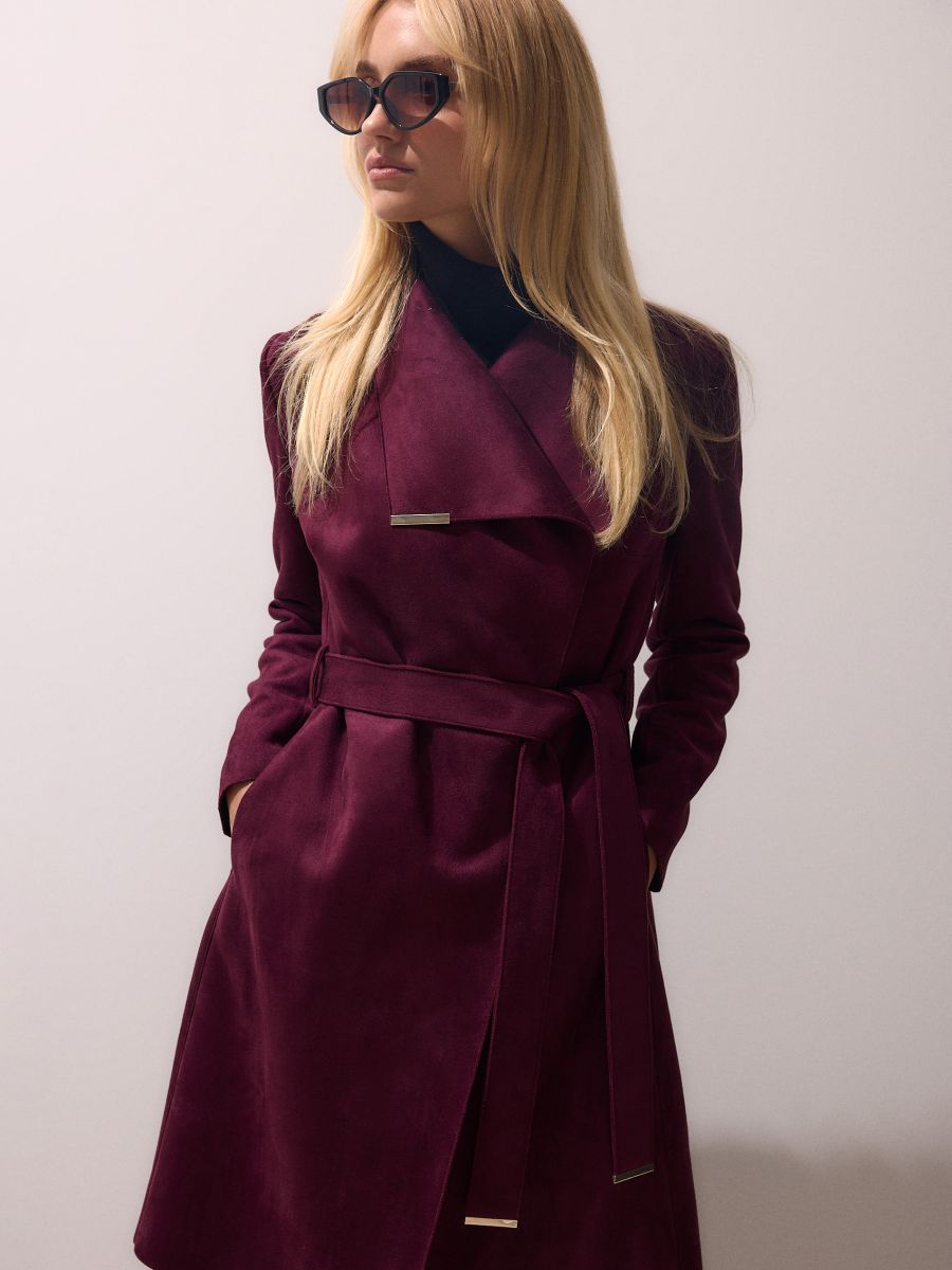 Brązowy płaszcz z imitacji zamszu