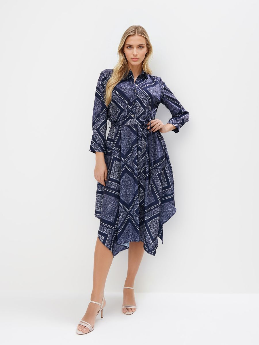 Koszulowa sukienka midi