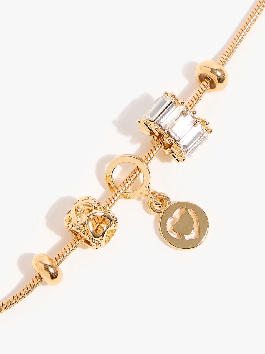 Bransoletka z zawieszkami