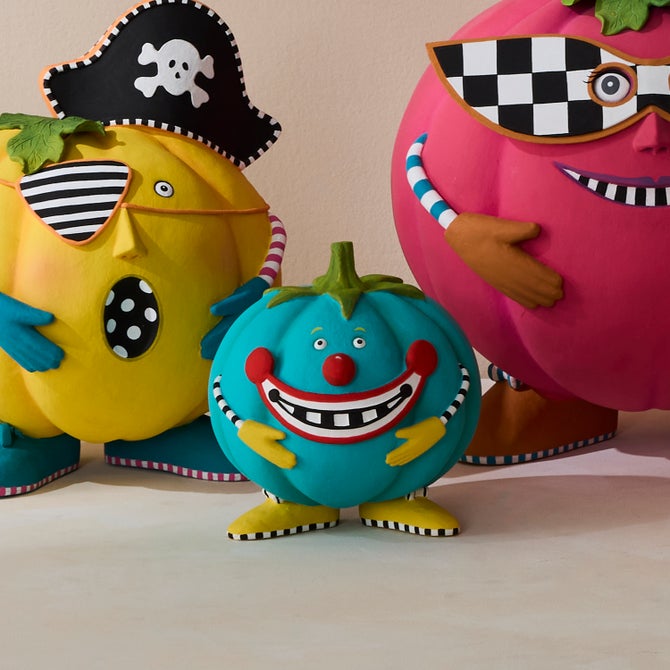 Patience Brewster Clown Pumpkin