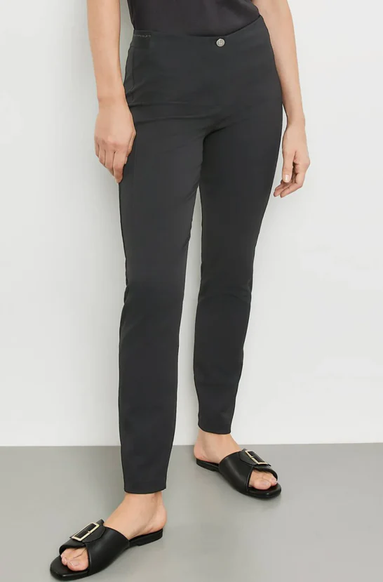GERRY WEBERStraight Fit TrousersBlack/Navy