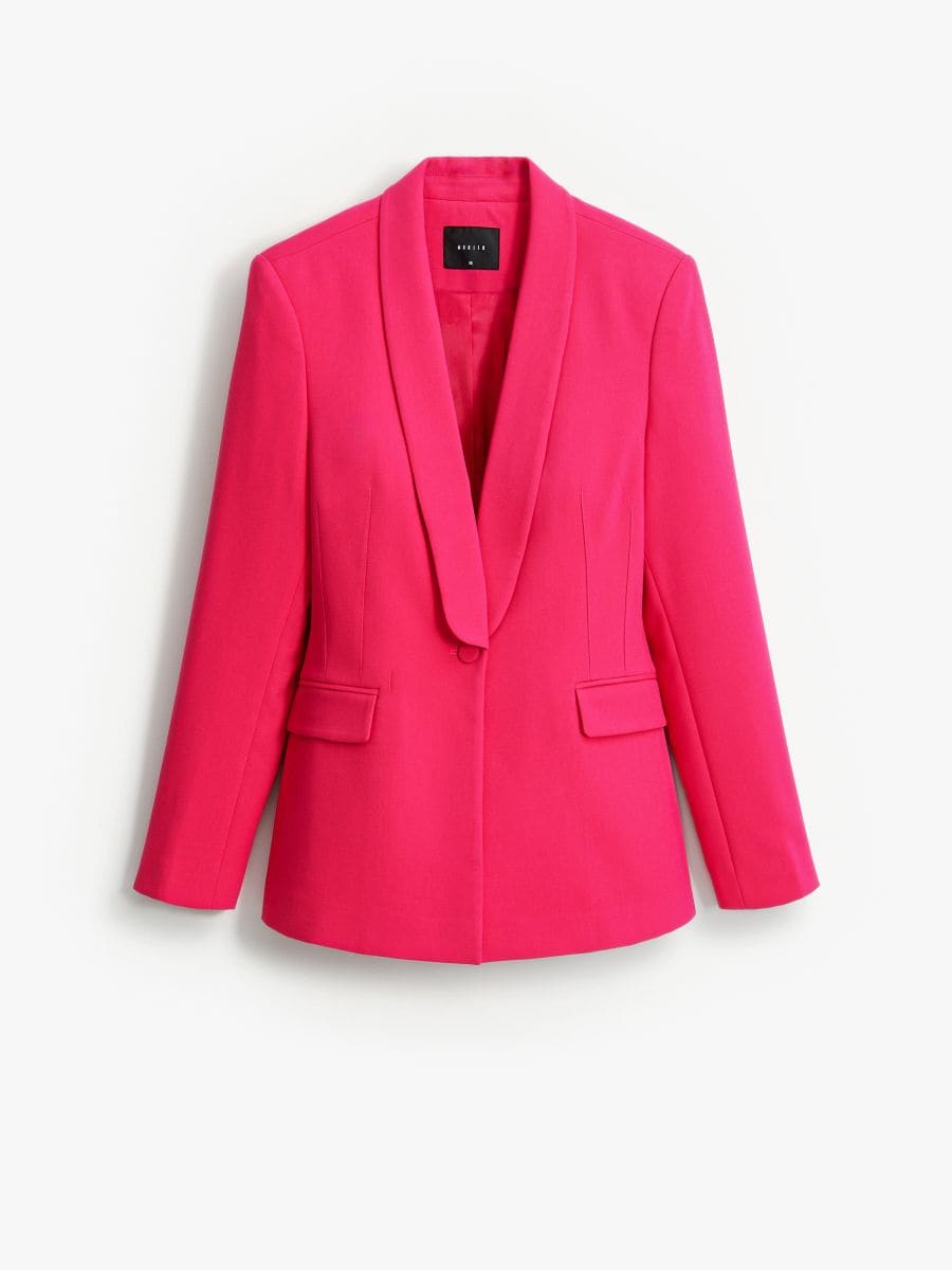 Dopasowana różowa marynarka