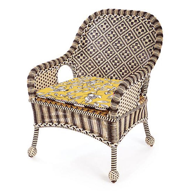 Queen Bee Courtyard Outdoor Accent Chair