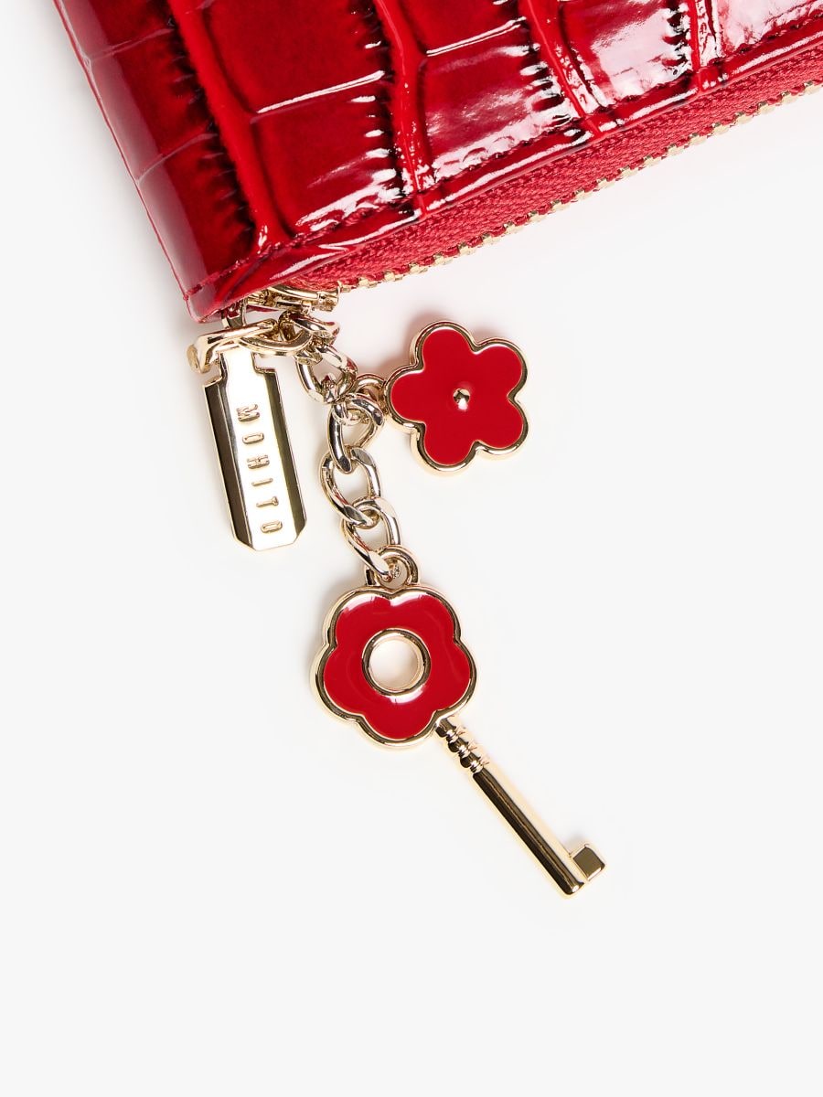 Duży czerwony portfel