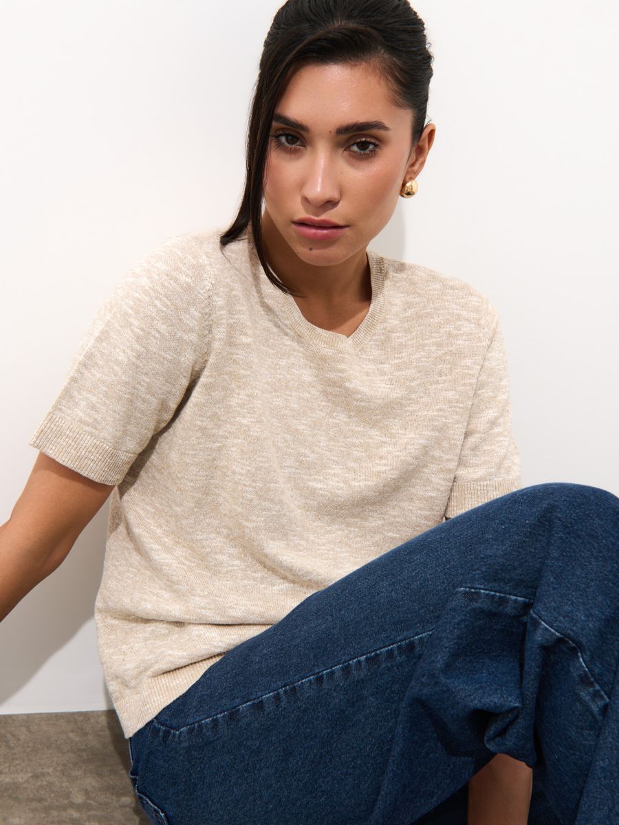 Czarna bluzka z dodatkiem lnu