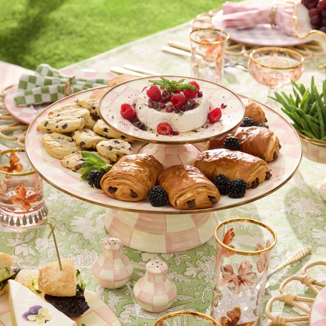 Check Pedestal Platter