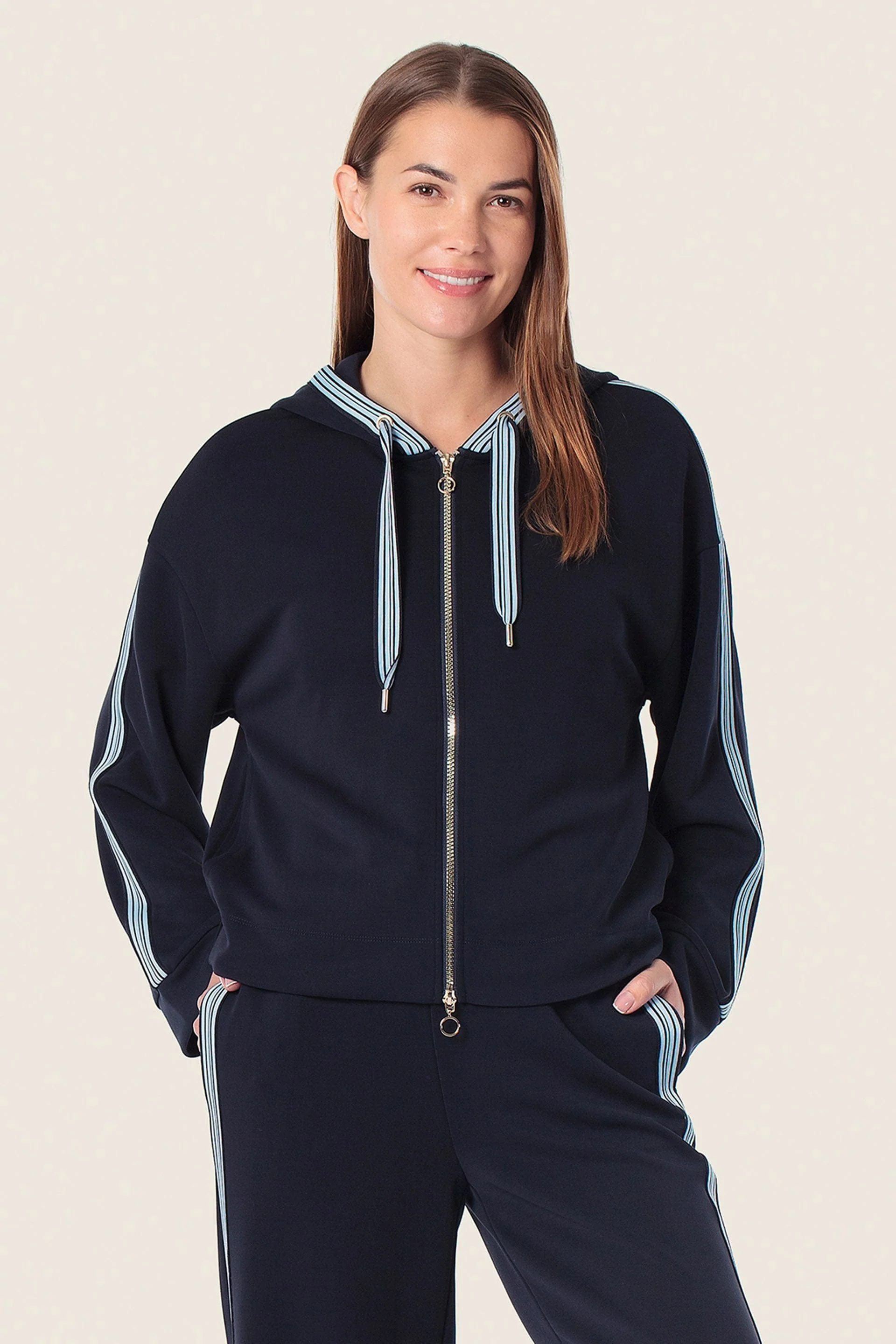 Sportjacke mit Kapuze & Streifen
