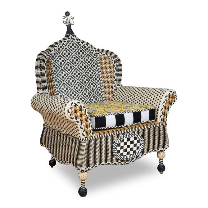 Queen Bee Courtyard Outdoor Wing Chair
