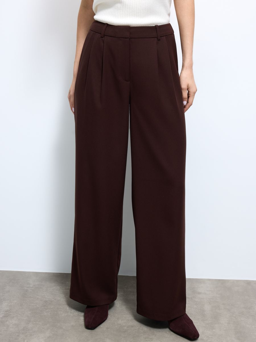 Czekoladowe spodnie wide leg