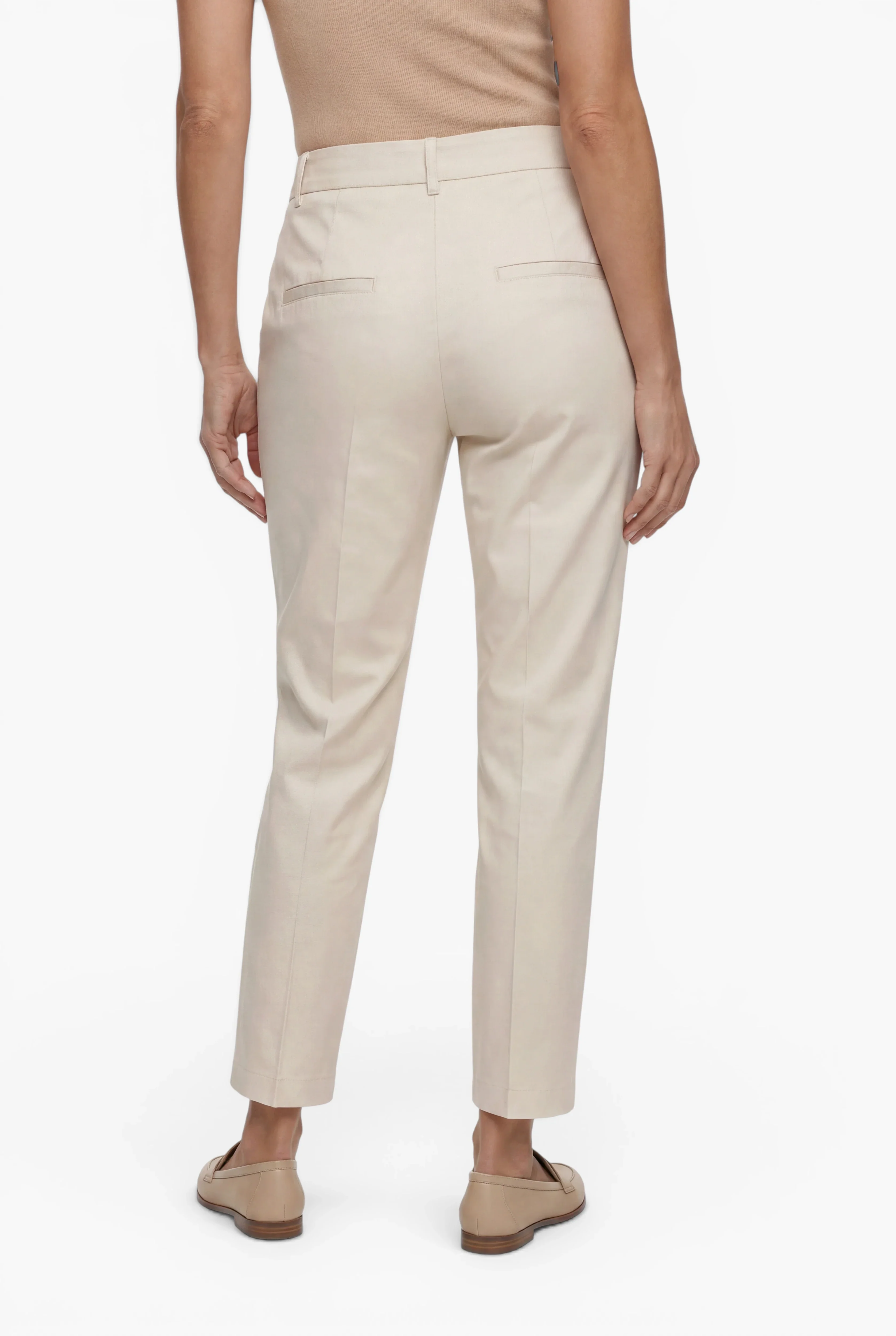 Schmal geschnittene Chino-Hose mit Stretchanteil